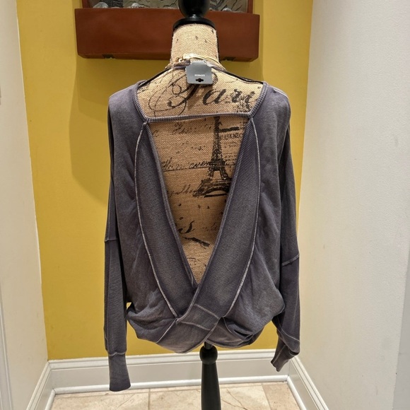 Free People Back it up Open back Sweatshirt - Picture 4 of 7